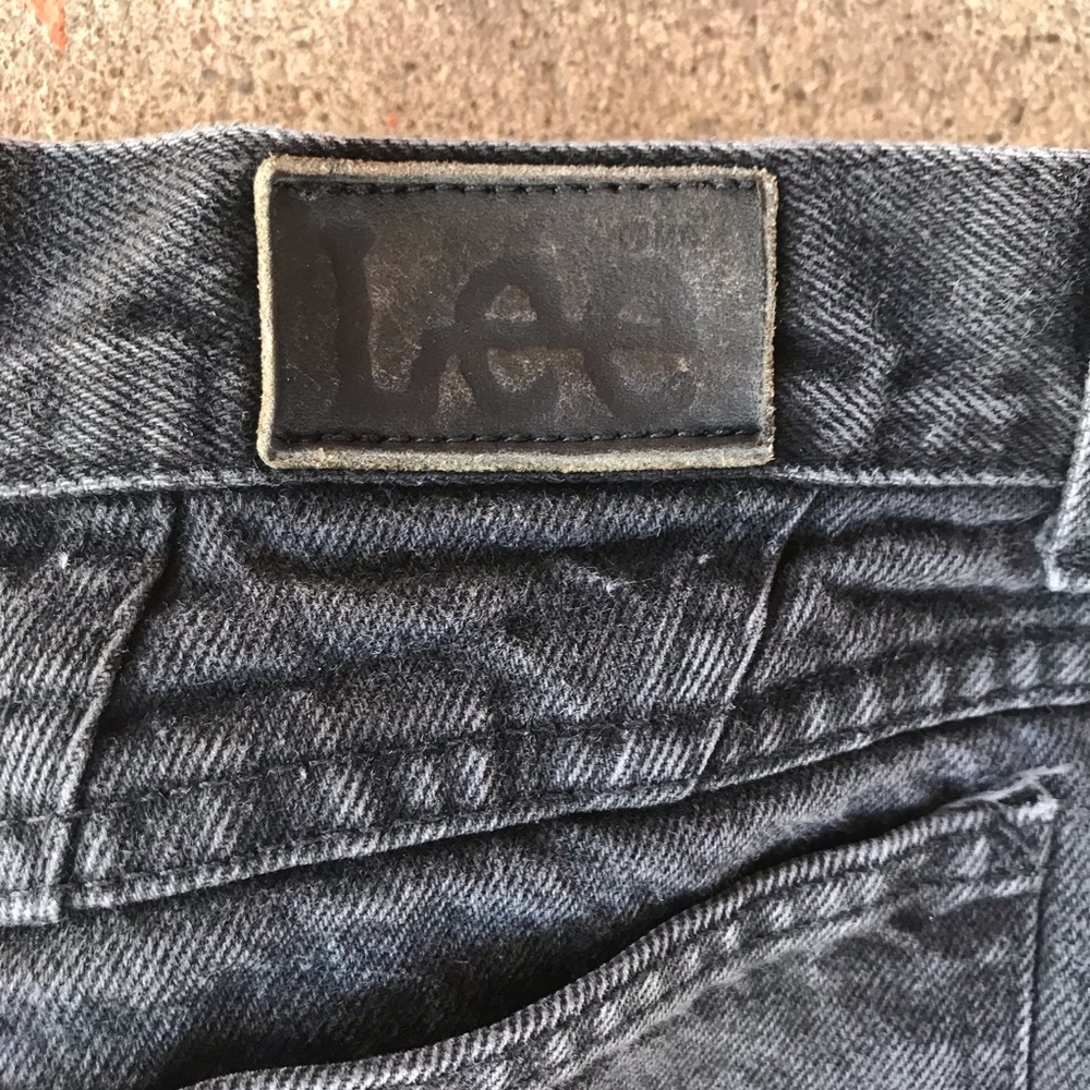 ❌SOLD❌Vintage Lee High Waisted Black Women's Jeans - Picture 5 of 6